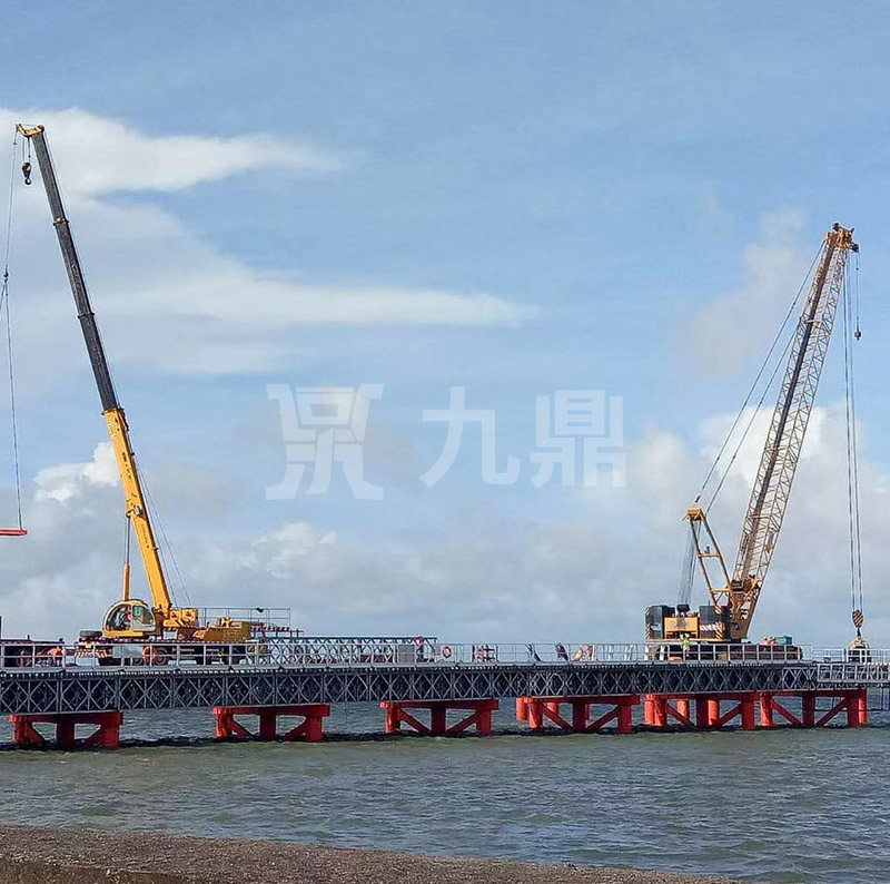 貝雷橋主要受力構(gòu)件有哪些？